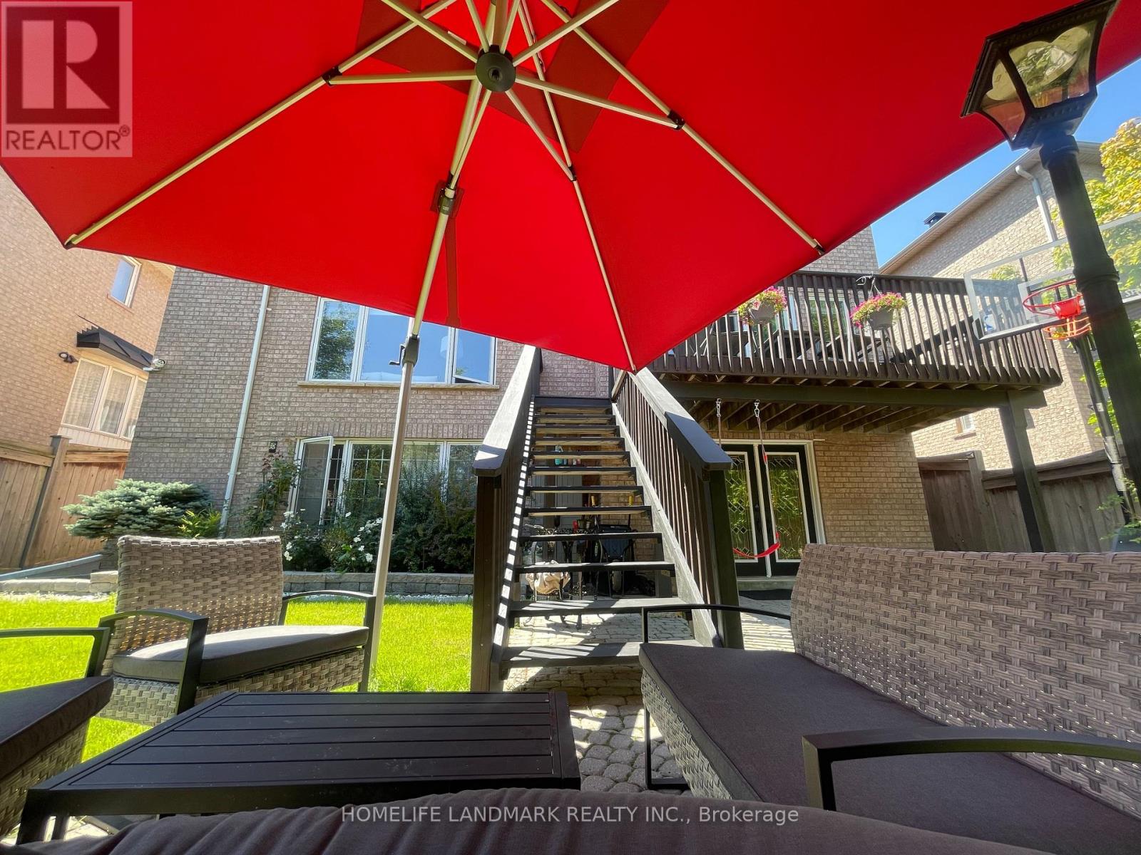 1516 Pinery Crescent, Oakville, Ontario  L6H 7J9 - Photo 49 - W12839670