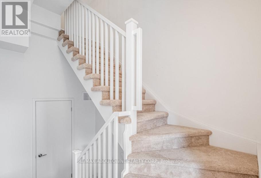 51 - 1121 Cooke Boulevard, Burlington, Ontario  L7T 0C4 - Photo 22 - W12839672