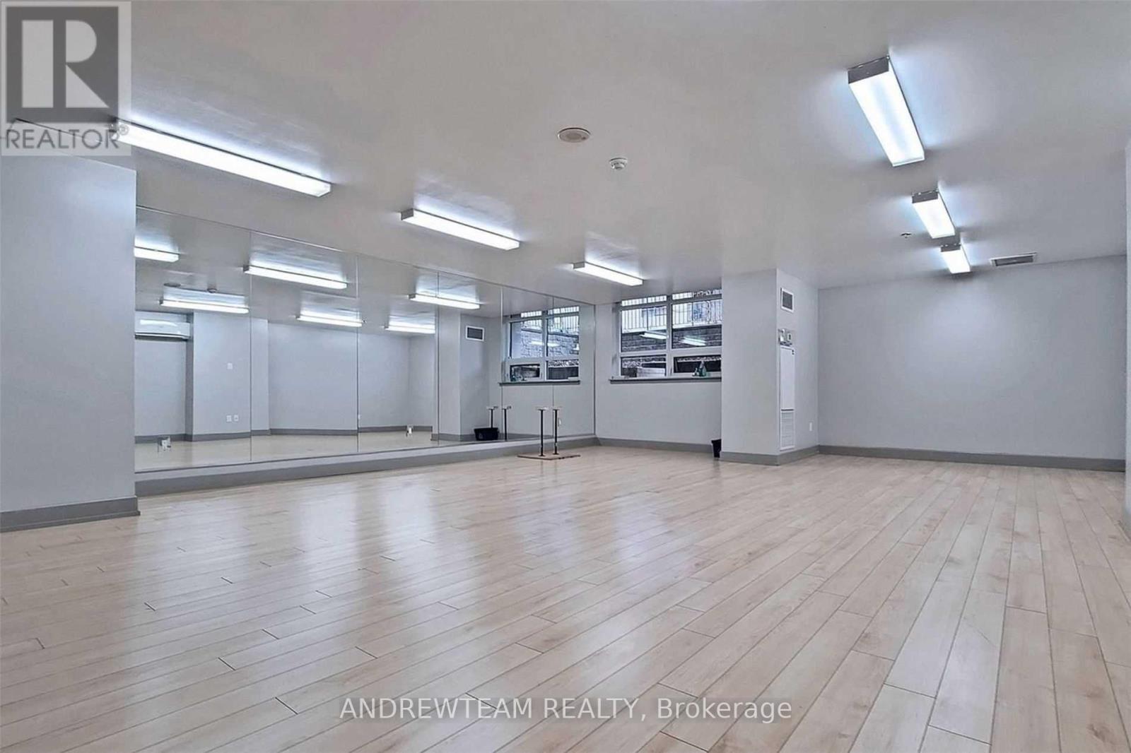 620 - 816 Lansdowne Avenue, Toronto, Ontario  M6H 4K6 - Photo 14 - W12839694