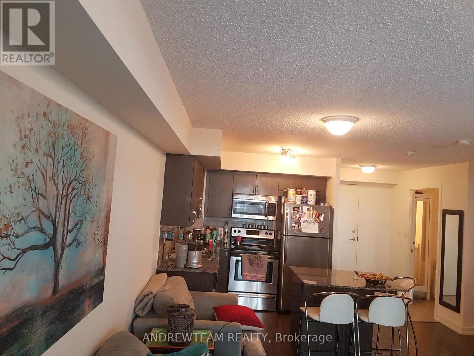 620 - 816 Lansdowne Avenue, Toronto, Ontario  M6H 4K6 - Photo 5 - W12839694