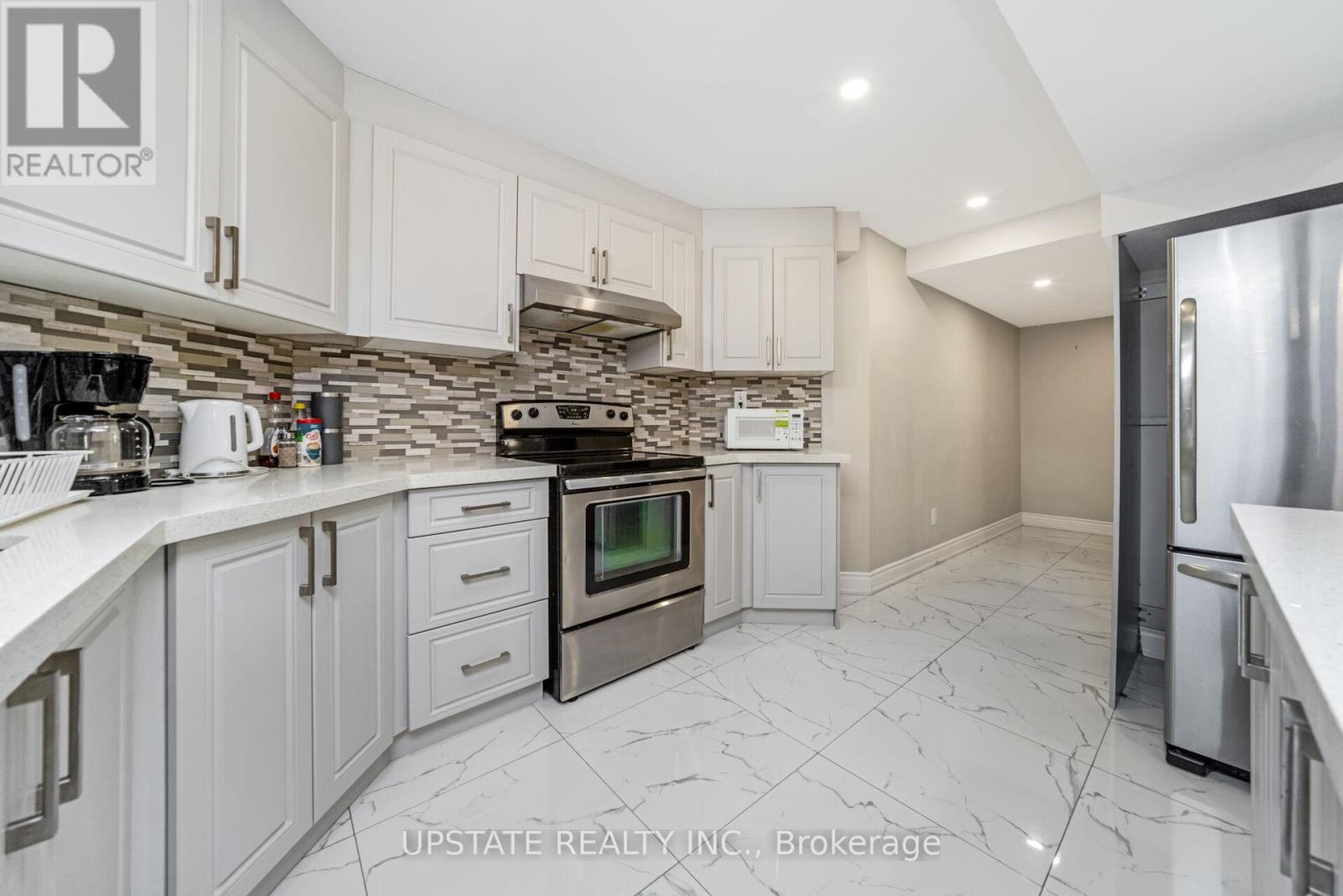 12 Haywood Drive, Brampton, Ontario  L6X 0W1 - Photo 33 - W12839698