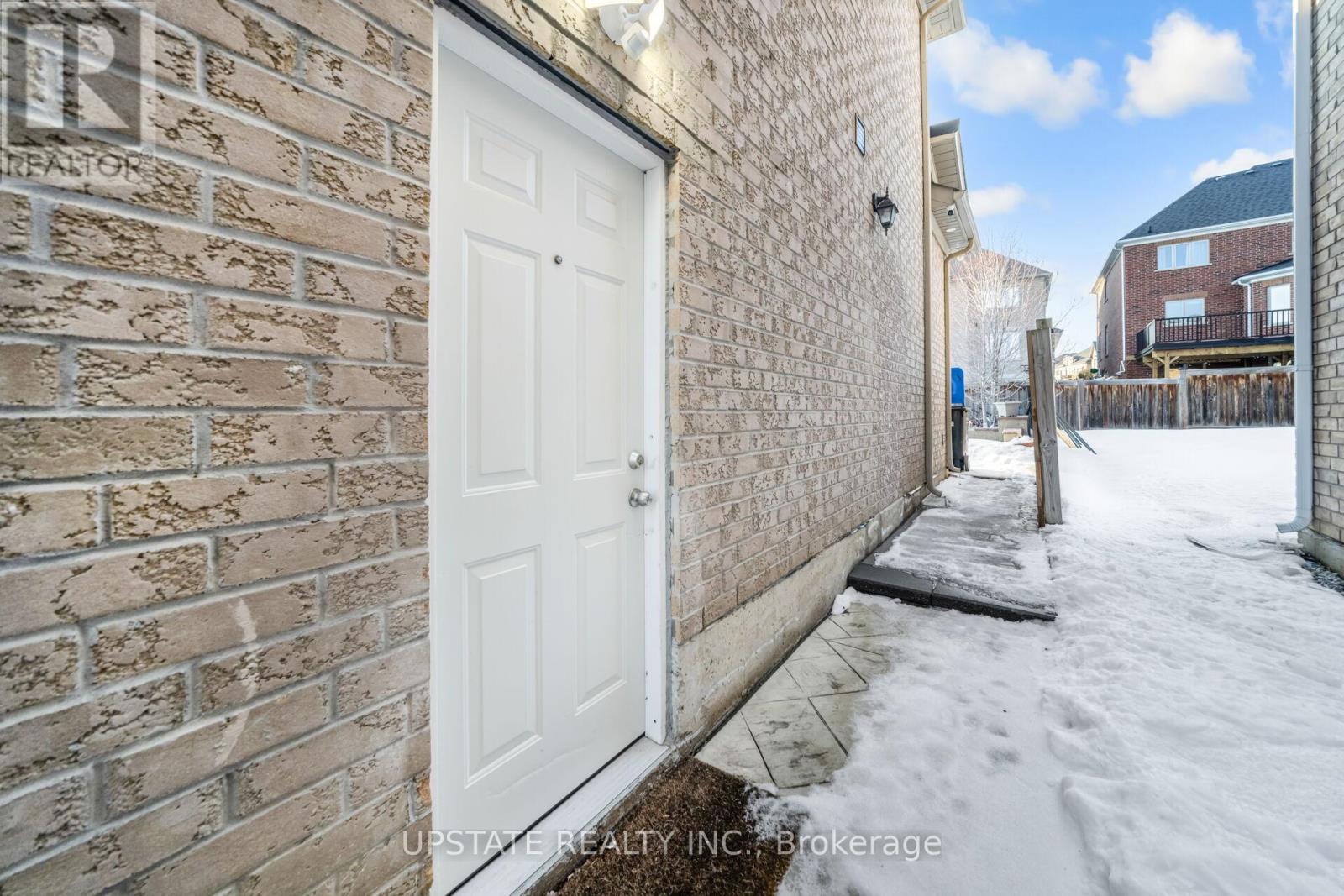 12 Haywood Drive, Brampton, Ontario  L6X 0W1 - Photo 37 - W12839698