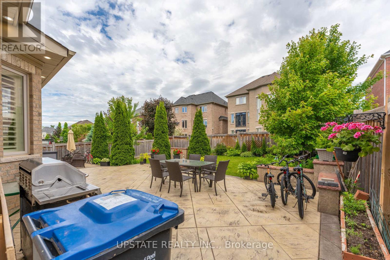 12 Haywood Drive, Brampton, Ontario  L6X 0W1 - Photo 38 - W12839698