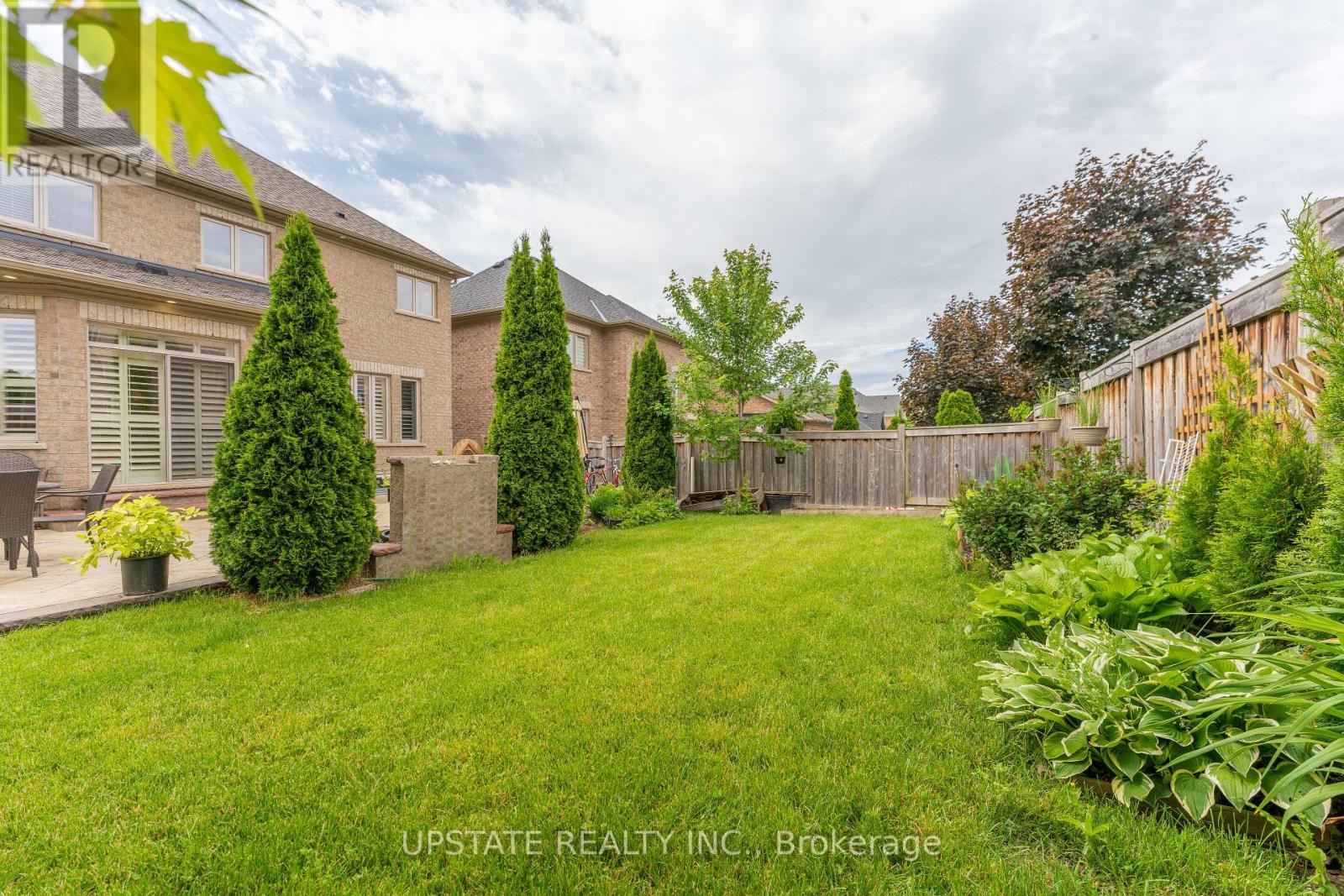 12 Haywood Drive, Brampton, Ontario  L6X 0W1 - Photo 43 - W12839698