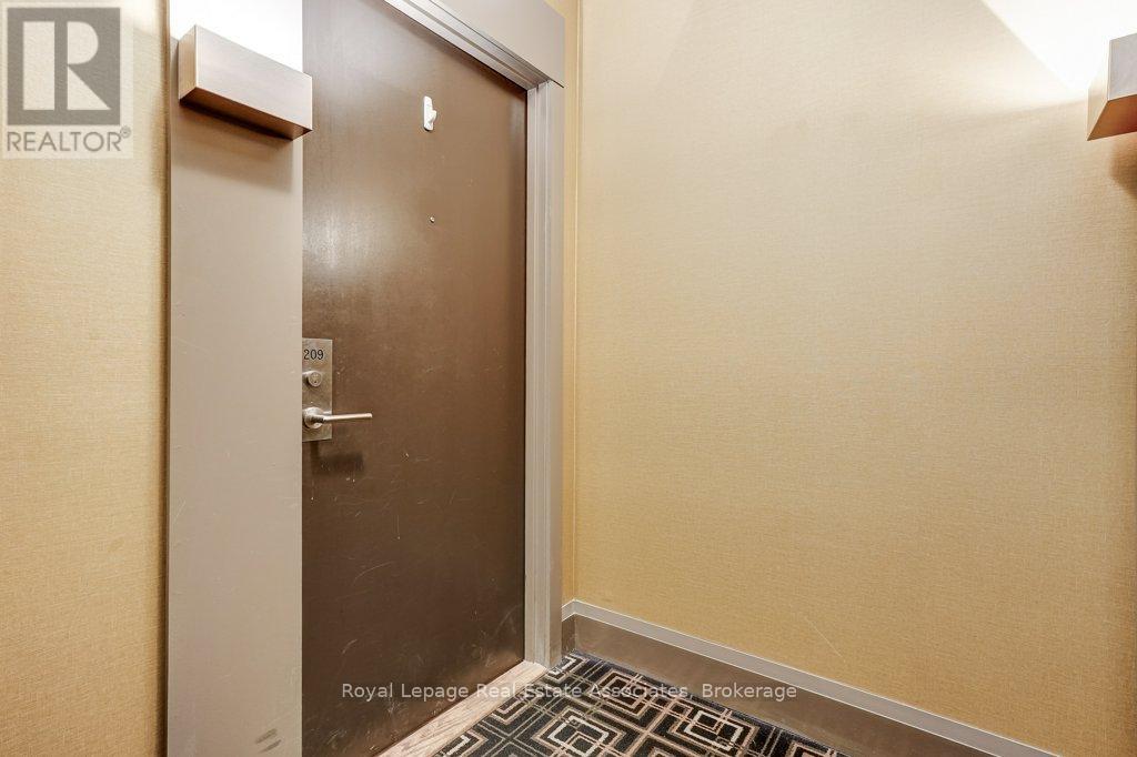 209 - 15 Zorra Street, Toronto, Ontario  M8Z 4Z6 - Photo 42 - W12839700
