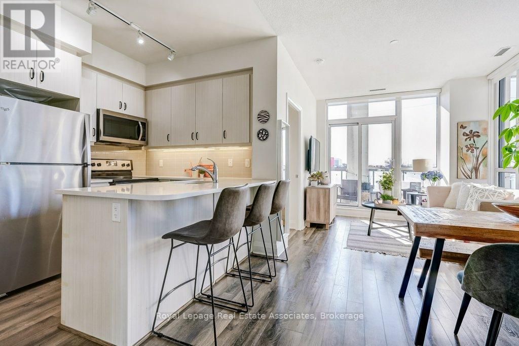 209 - 15 Zorra Street, Toronto, Ontario  M8Z 4Z6 - Photo 8 - W12839700