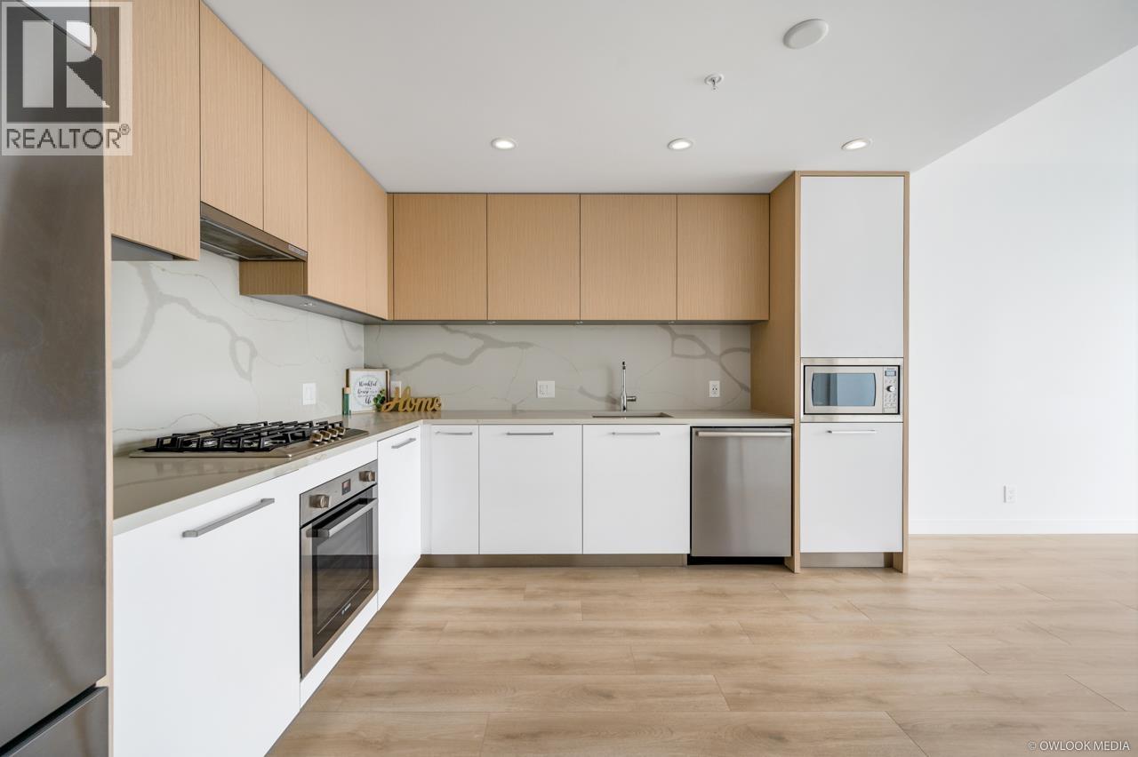 2607 567 Clarke Road, Coquitlam, British Columbia V3J 0K7 - Photo 2 - R3094722