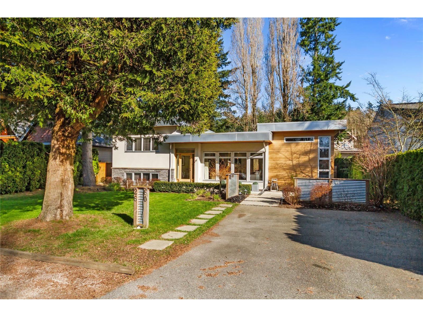 2660 127 Street, Surrey, British Columbia  V4A 3S2 - Photo 1 - R3094433