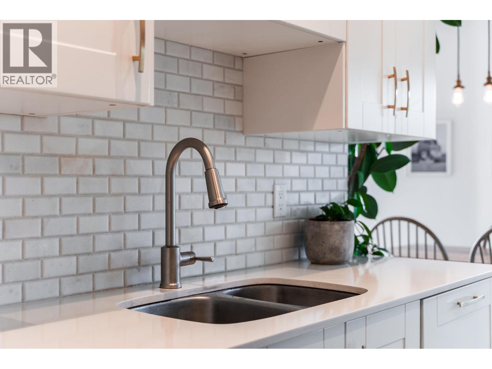 201 1429 William Street, Vancouver, British Columbia  V5L 4W8 - Photo 17 - R3094868