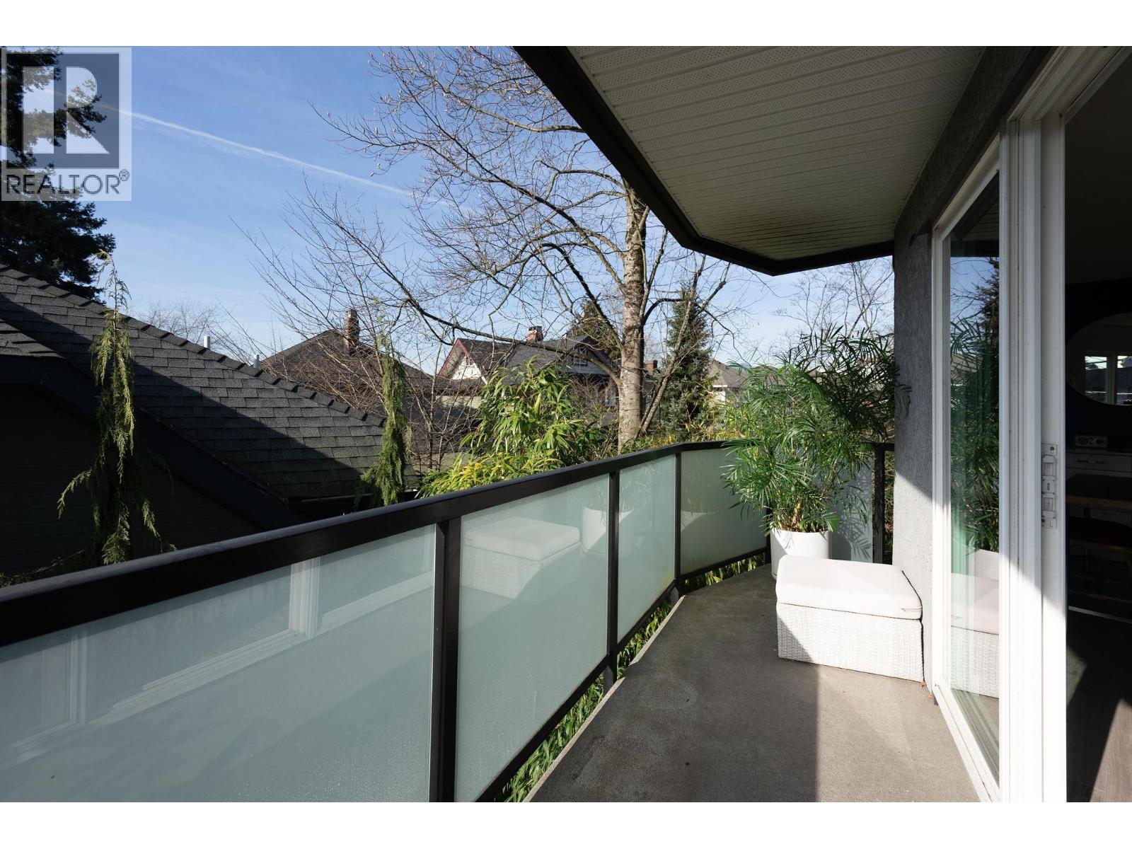 201 1429 William Street, Vancouver, British Columbia  V5L 4W8 - Photo 8 - R3094868