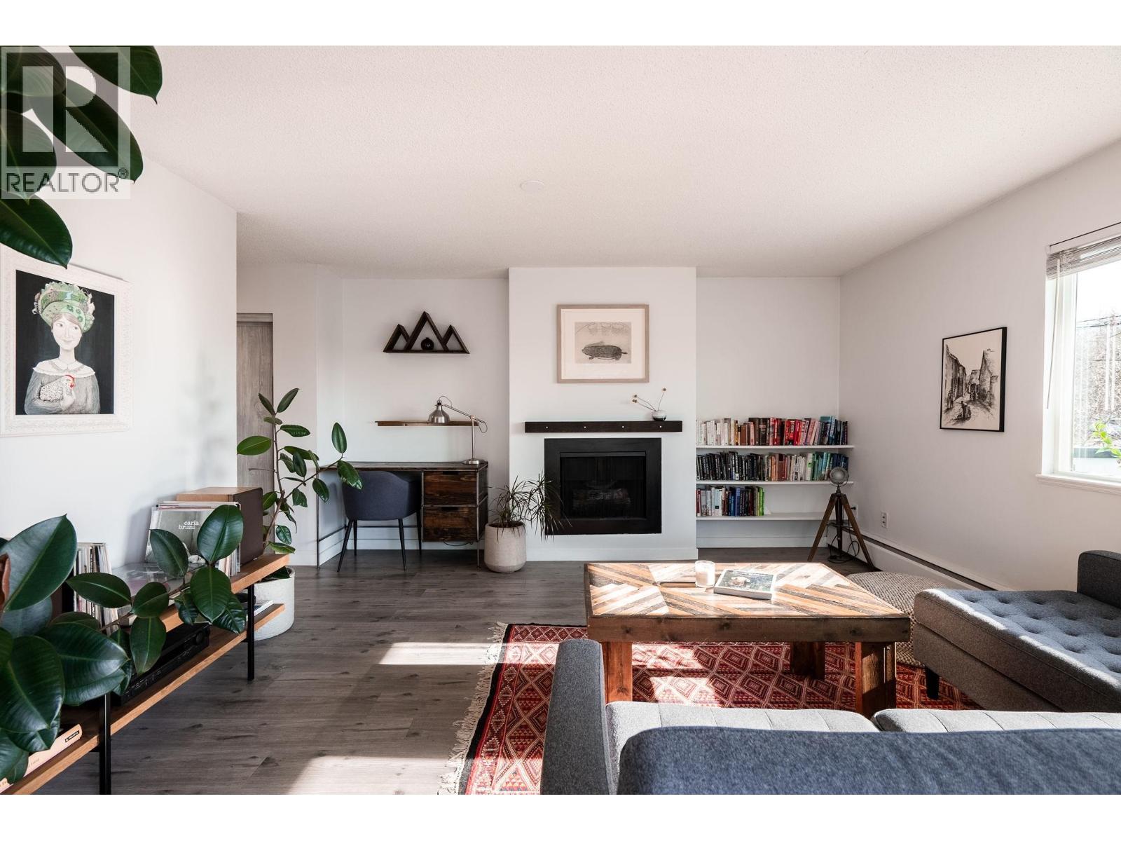 201 1429 William Street, Vancouver, British Columbia  V5L 4W8 - Photo 3 - R3094868