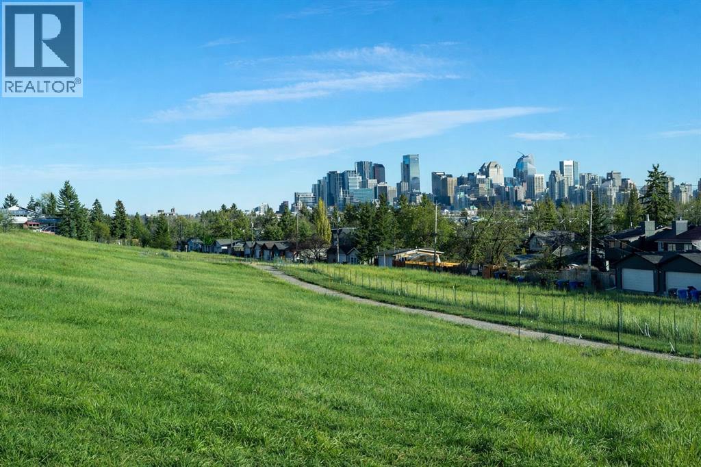 13 Hawthorne Crescent Nw, Calgary, Alberta  T2N 3V4 - Photo 37 - A2289174