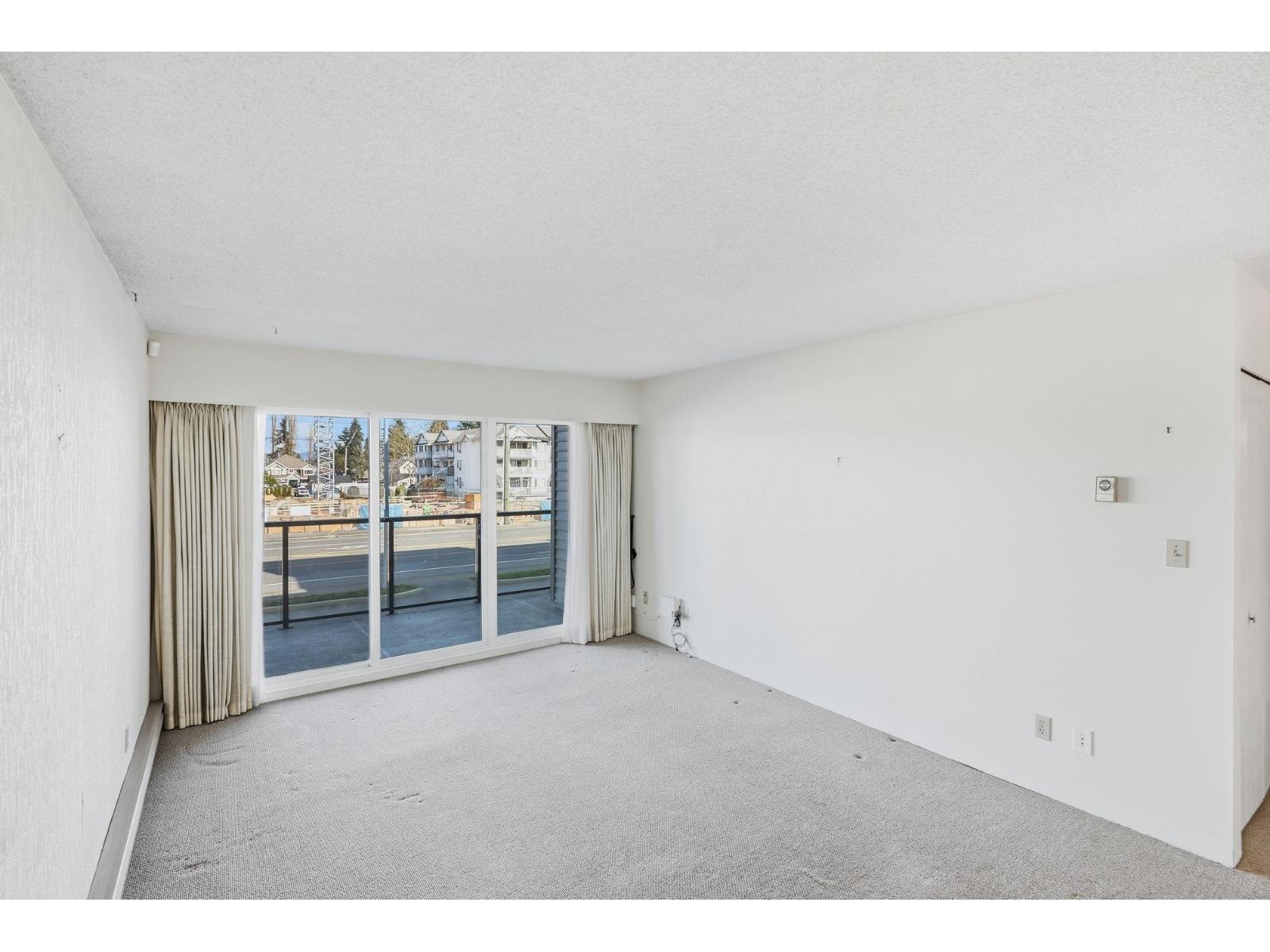 111 32040 Peardonville Road, Abbotsford, British Columbia  V2T 6N8 - Photo 8 - R3095324