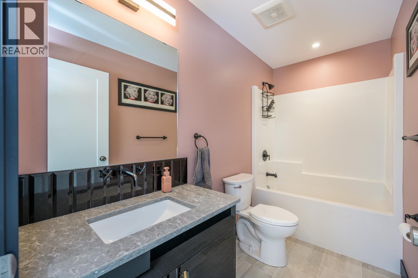 28240 Ness Lake Road, Prince George, British Columbia  V2K 5N1 - Photo 11 - R3030843