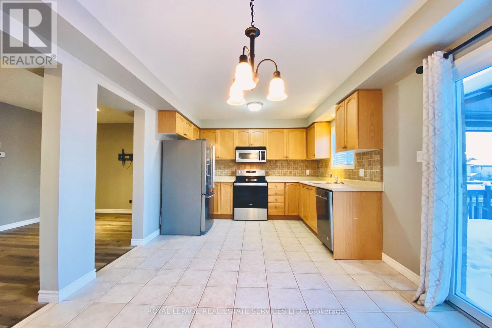 79 Meadow Wood Crescent, Hamilton, Ontario  L8J 3Z7 - Photo 12 - X12839588