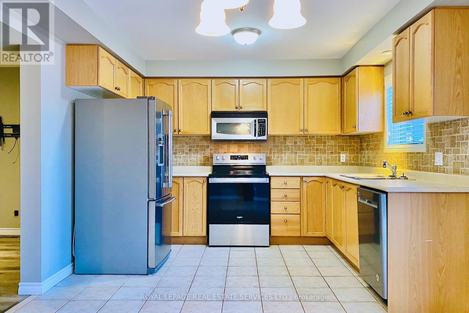 79 Meadow Wood Crescent, Hamilton, Ontario  L8J 3Z7 - Photo 13 - X12839588