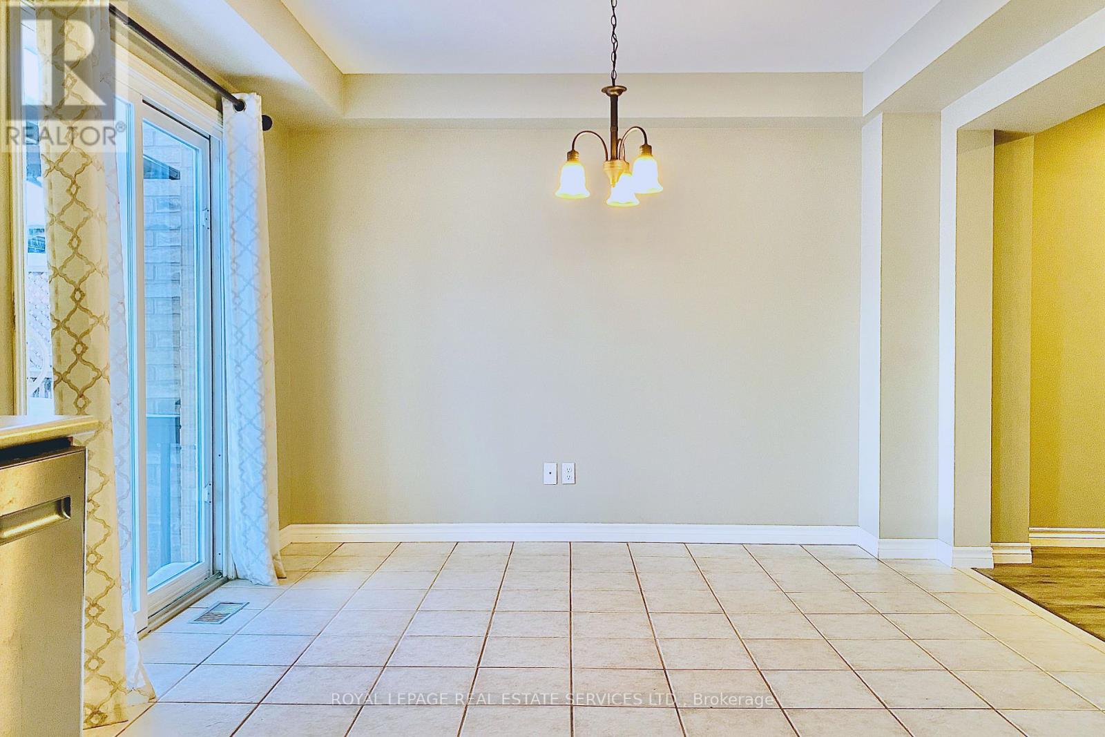 79 Meadow Wood Crescent, Hamilton, Ontario  L8J 3Z7 - Photo 15 - X12839588