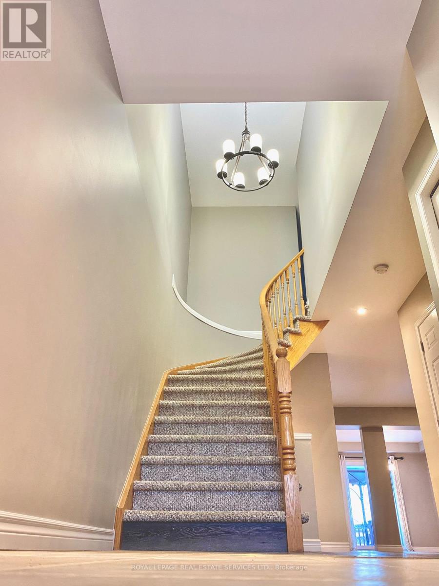 79 Meadow Wood Crescent, Hamilton, Ontario  L8J 3Z7 - Photo 7 - X12839588