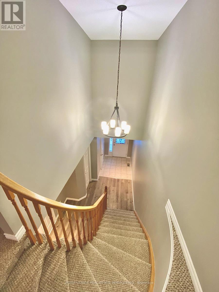 79 Meadow Wood Crescent, Hamilton, Ontario  L8J 3Z7 - Photo 8 - X12839588