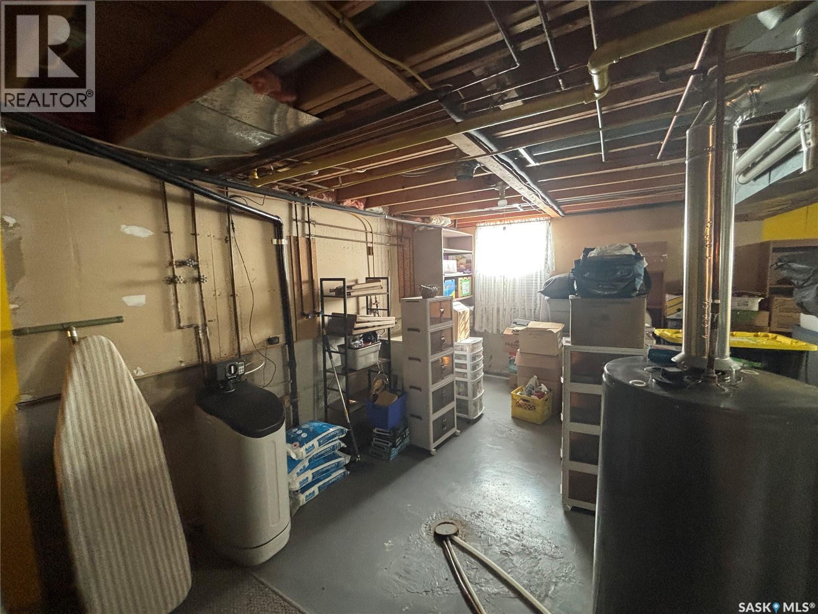 299 9th Avenue, Broadview, Saskatchewan  S0G 0K0 - Photo 29 - SK029607