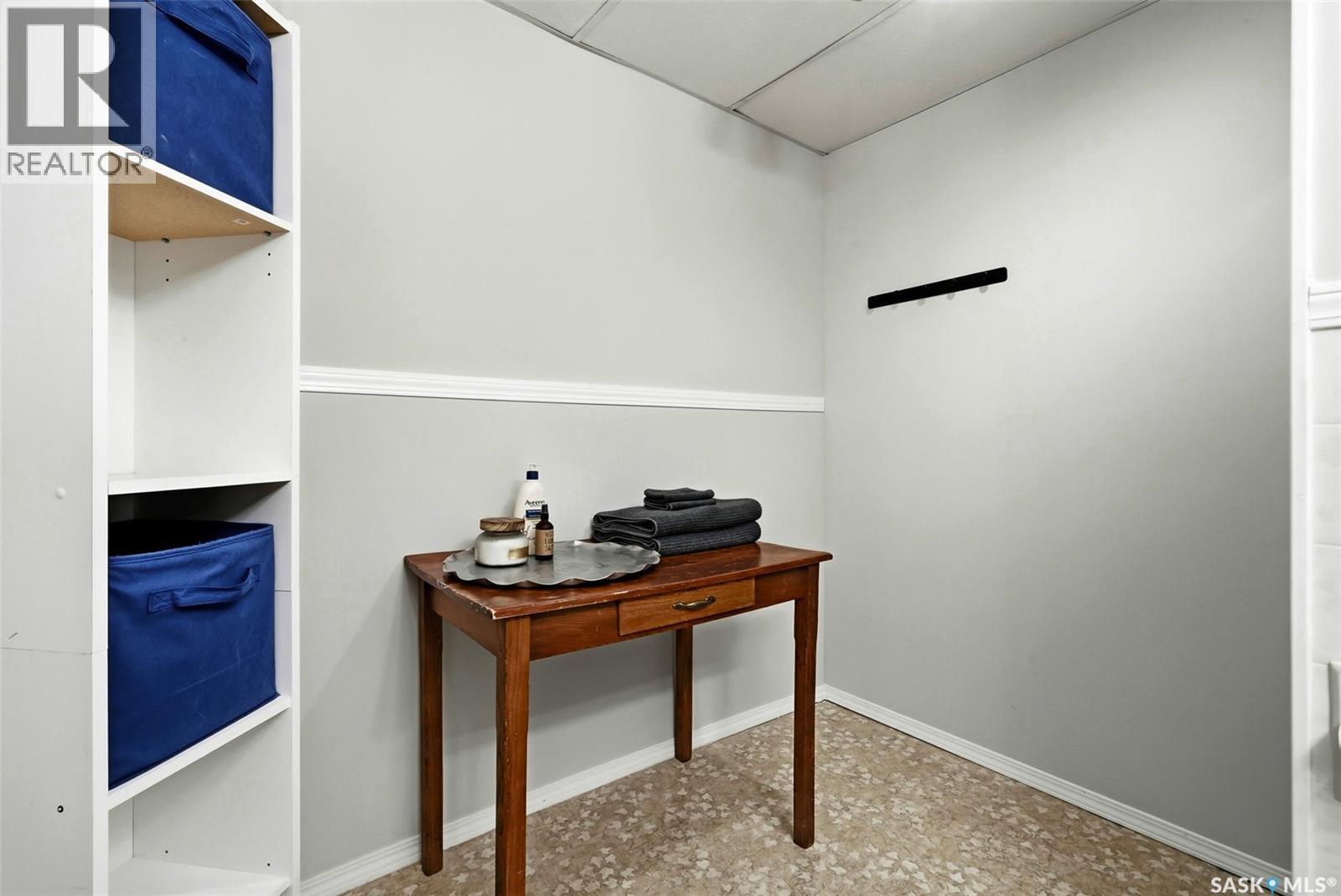 2643 Lacombe Crescent E, Regina, Saskatchewan  S4V 1T4 - Photo 28 - SK029571