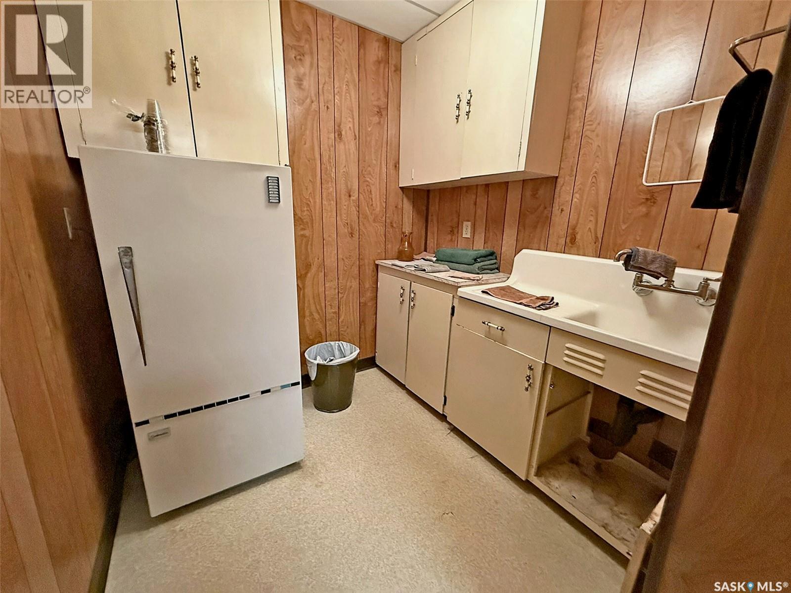 131 Cheadle Street W, Swift Current, Saskatchewan  S9H 0M6 - Photo 31 - SK029552