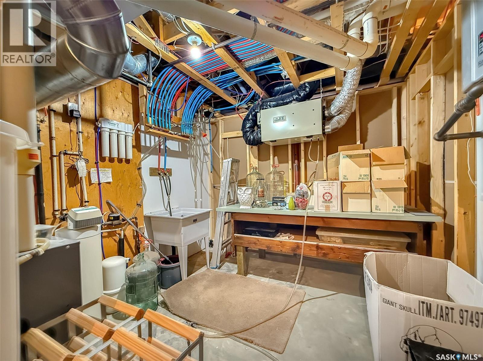 615 Hodgson Drive, Swift Current, Saskatchewan  S9H 0B4 - Photo 30 - SK029551