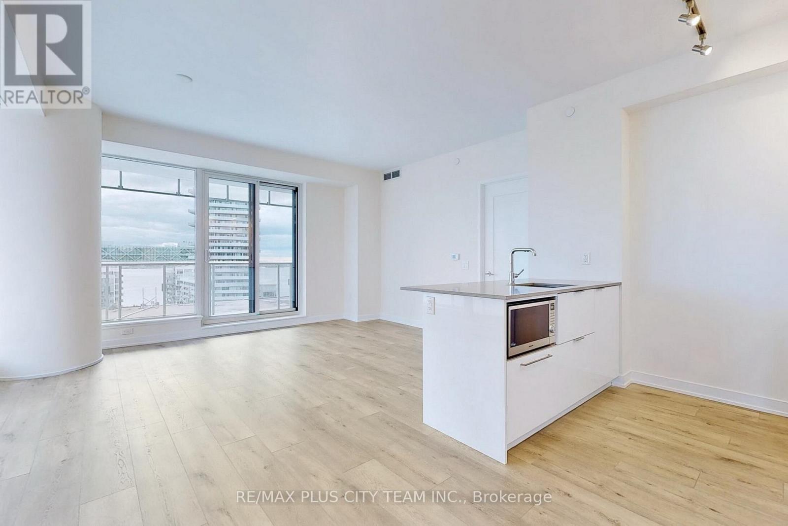 1209 - 28 FREELAND STREET, Toronto, Ontario