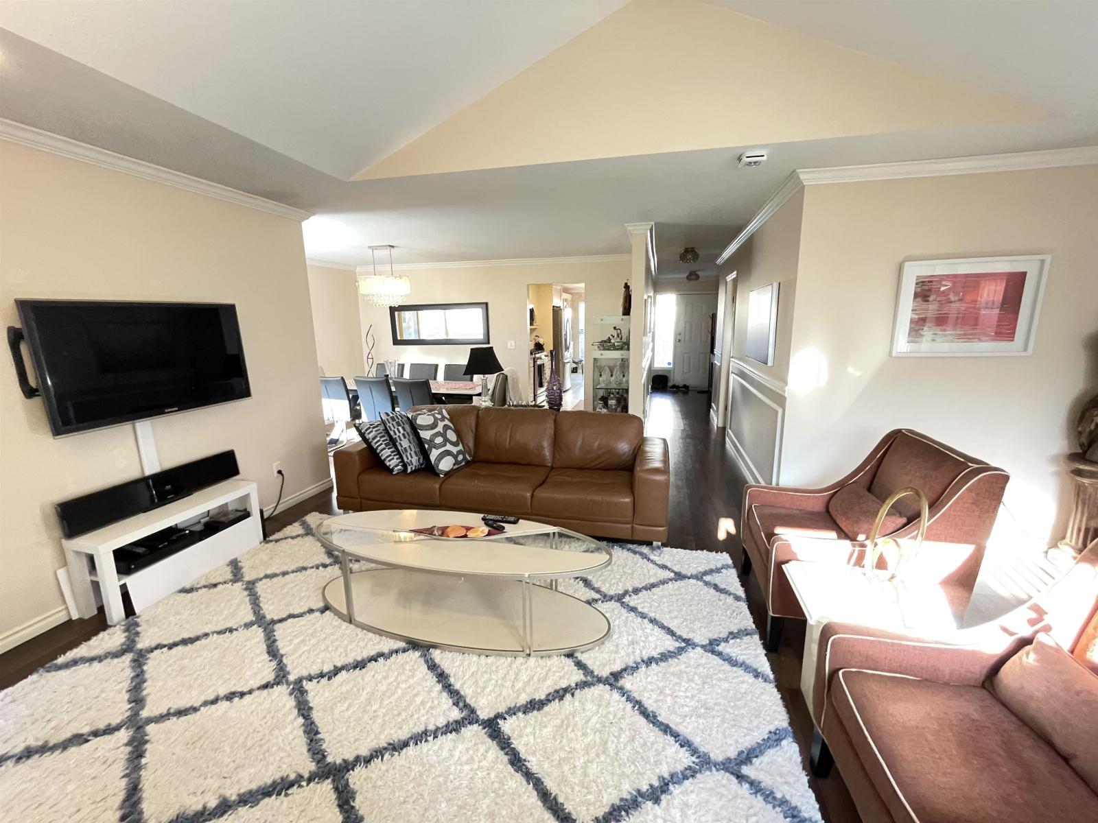 132 10172 141 Street, Surrey, British Columbia V3T 4P6 - Photo 8 - R3094583