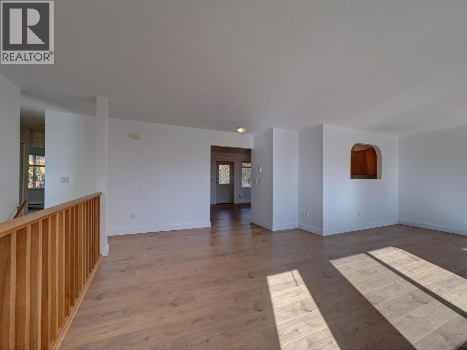 5683 Emily Way, Sechelt, British Columbia  V7Z 0N5 - Photo 13 - R3095041