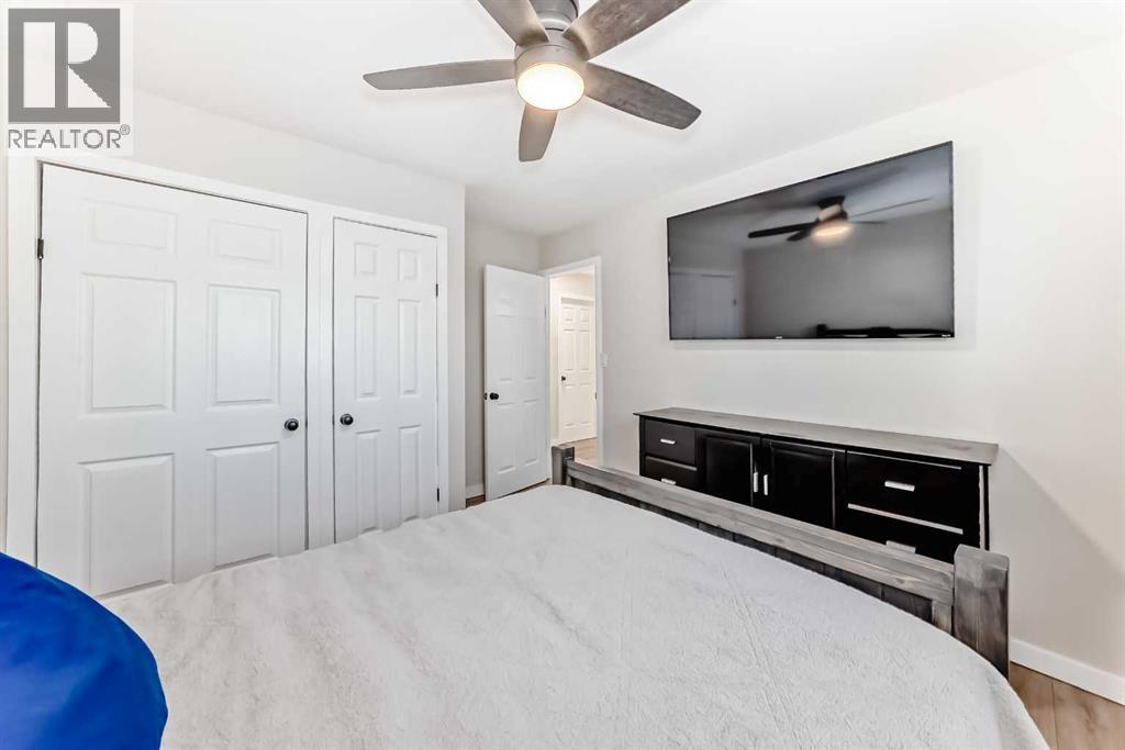 22 Osborne Street, Red Deer, Alberta  T4N 5C2 - Photo 18 - A2287974