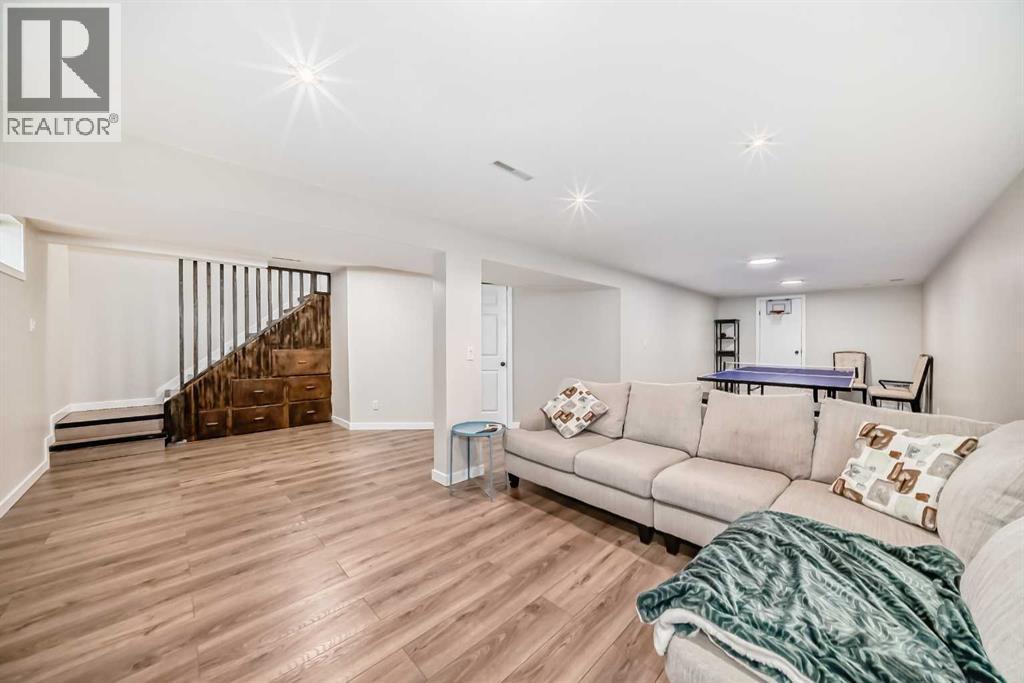 22 Osborne Street, Red Deer, Alberta  T4N 5C2 - Photo 24 - A2287974