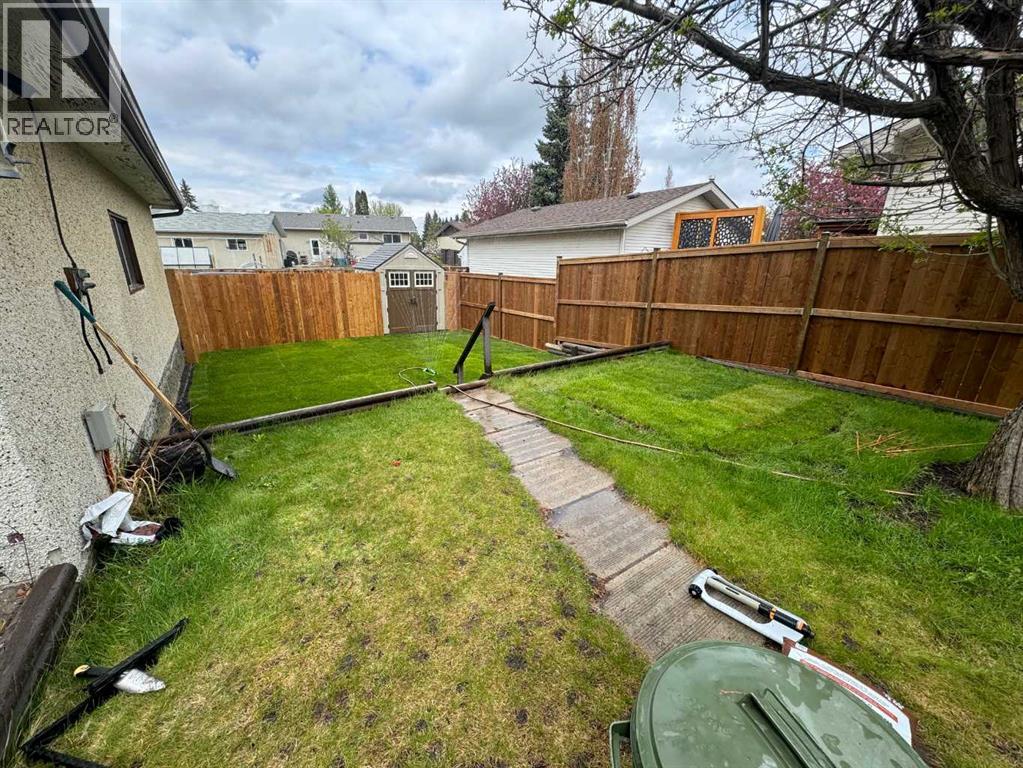 22 Osborne Street, Red Deer, Alberta  T4N 5C2 - Photo 43 - A2287974