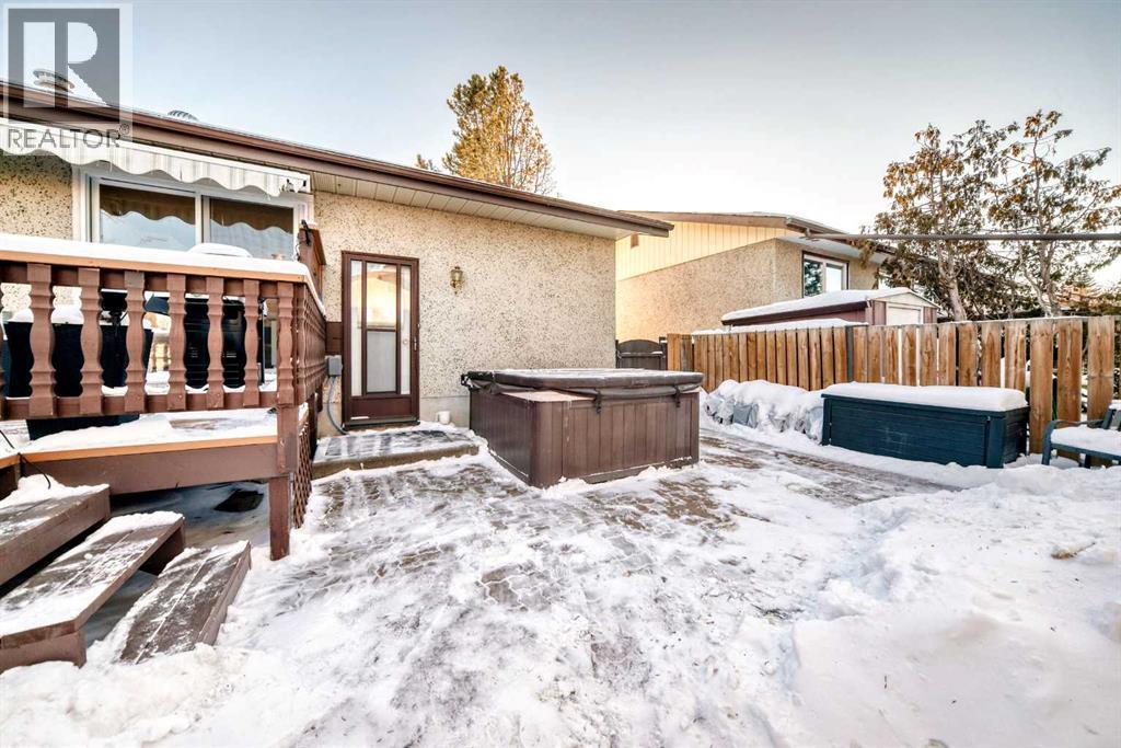 22 Osborne Street, Red Deer, Alberta  T4N 5C2 - Photo 36 - A2287974