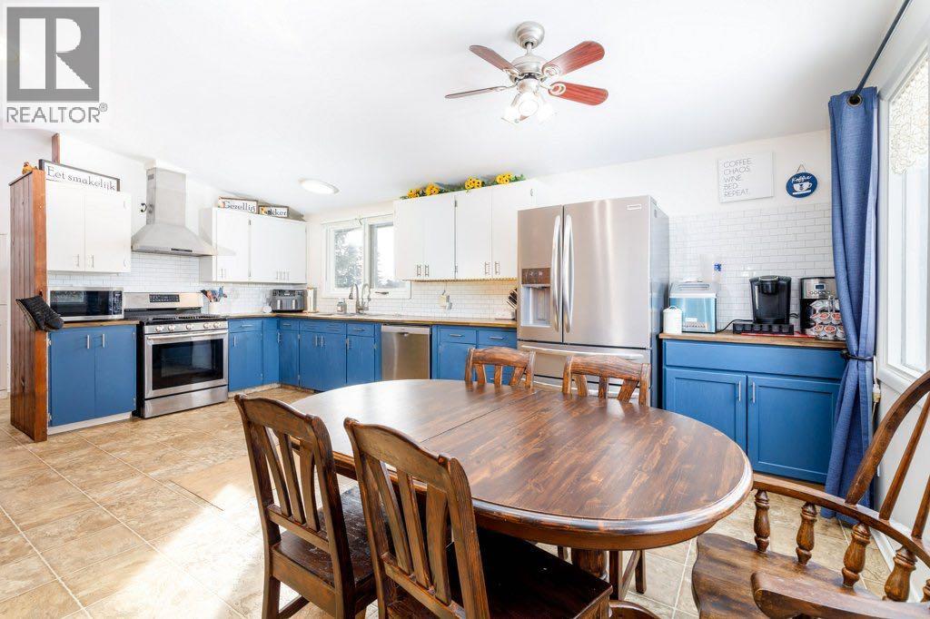 36131 Range Road 244, Rural Red Deer County, Alberta  T0M 1K0 - Photo 9 - A2289869