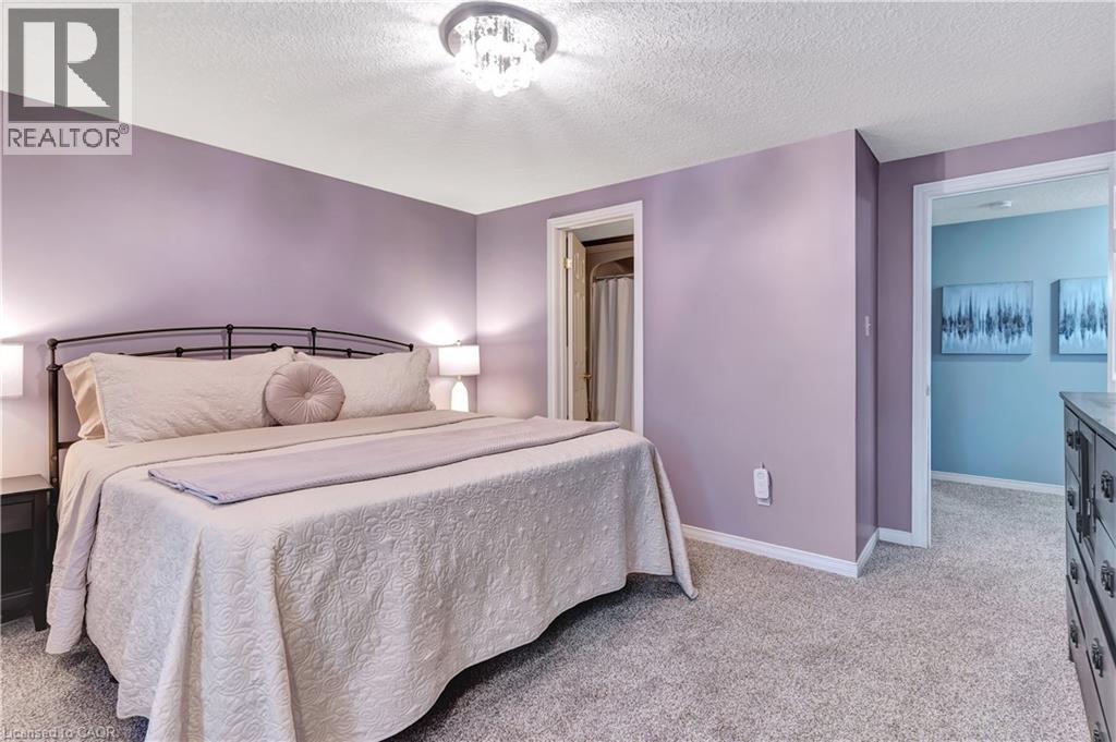 477 Activa Avenue, Kitchener, Ontario  N2E 4C1 - Photo 23 - 40808715