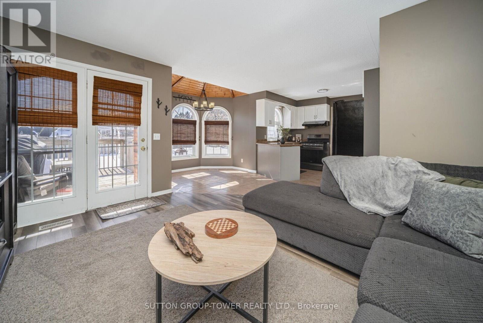 512 Fiddle Park Lane, Shelburne, Ontario  L0N 1S2 - Photo 10 - X12835064