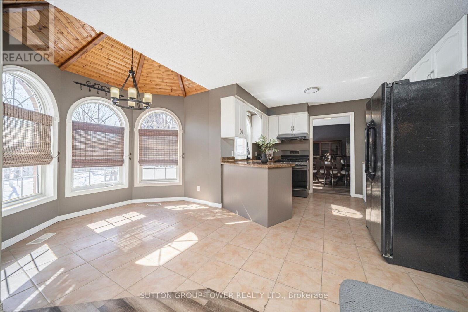 512 Fiddle Park Lane, Shelburne, Ontario  L0N 1S2 - Photo 9 - X12835064