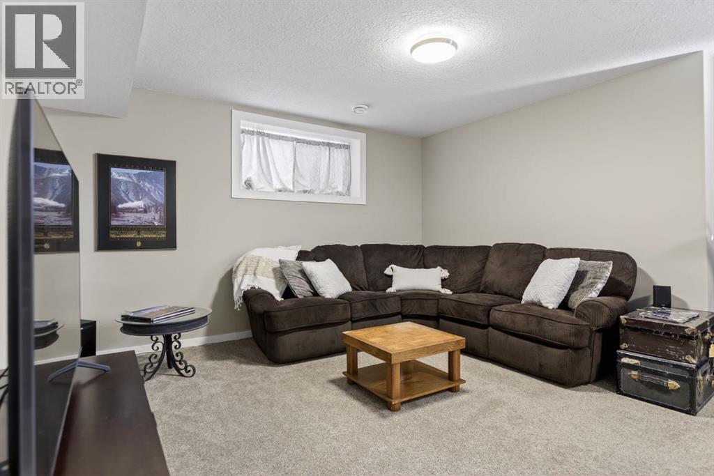 215 George Street, Diamond Valley, Alberta  T0L 2A0 - Photo 23 - A2287893