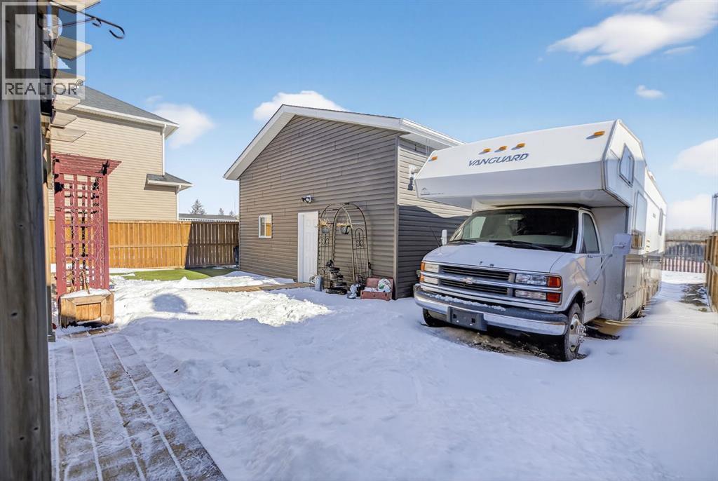 215 George Street, Diamond Valley, Alberta  T0L 2A0 - Photo 40 - A2287893