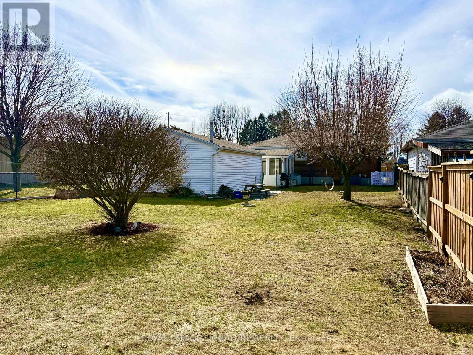 51 Spurgeon Drive, Chatham-Kent, Ontario  N7L 3W4 - Photo 30 - X12839620