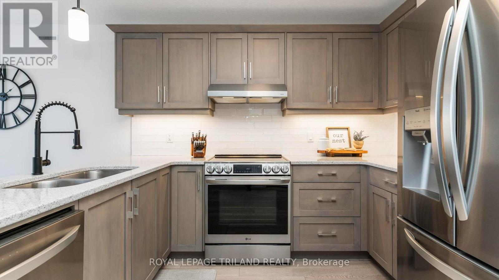 131 Empire Parkway, St. Thomas, Ontario  N5R 0N5 - Photo 8 - X12839868