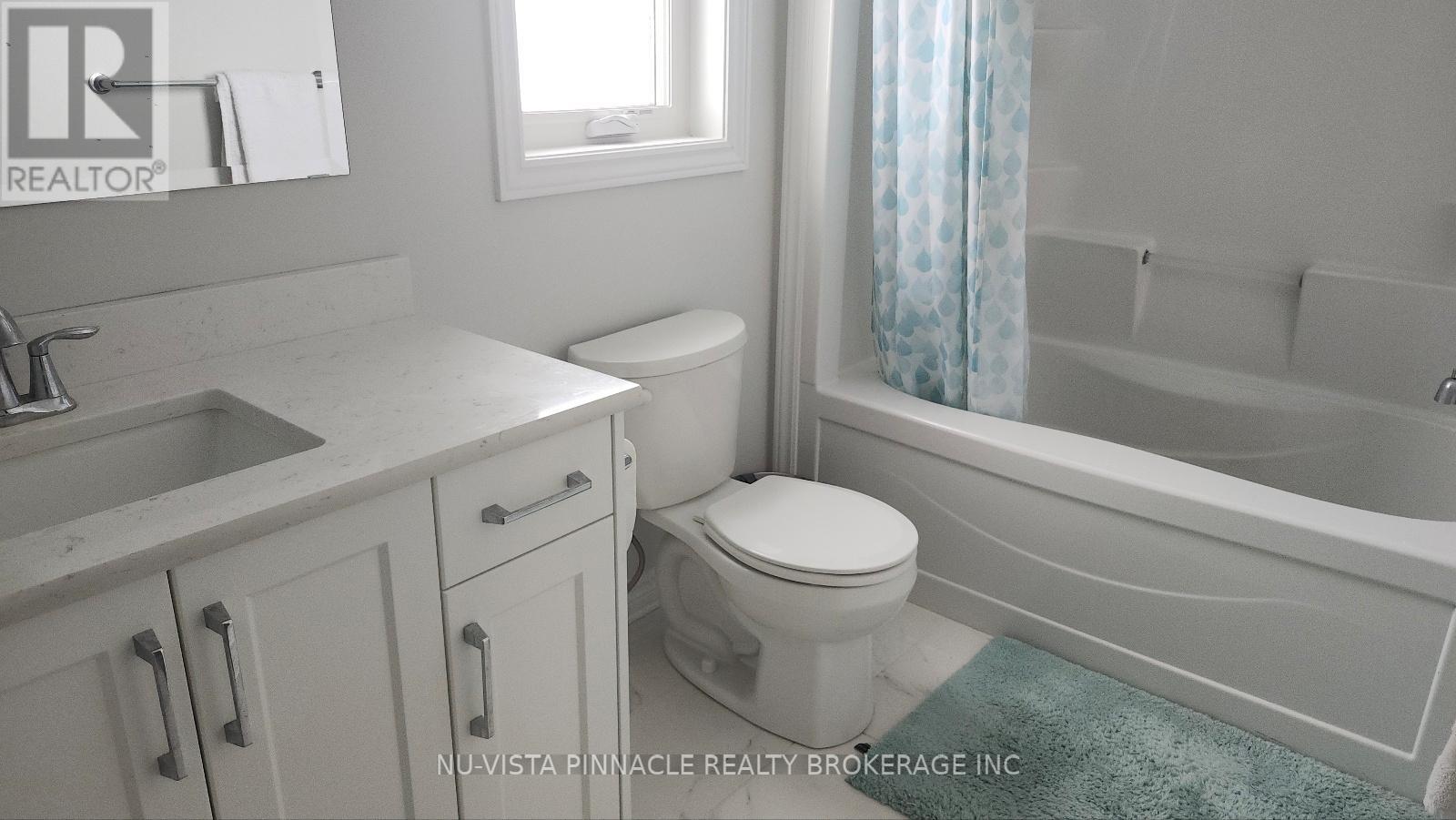 1924 Trailsway Drive, London South, Ontario  N6K 0K7 - Photo 16 - X12839934