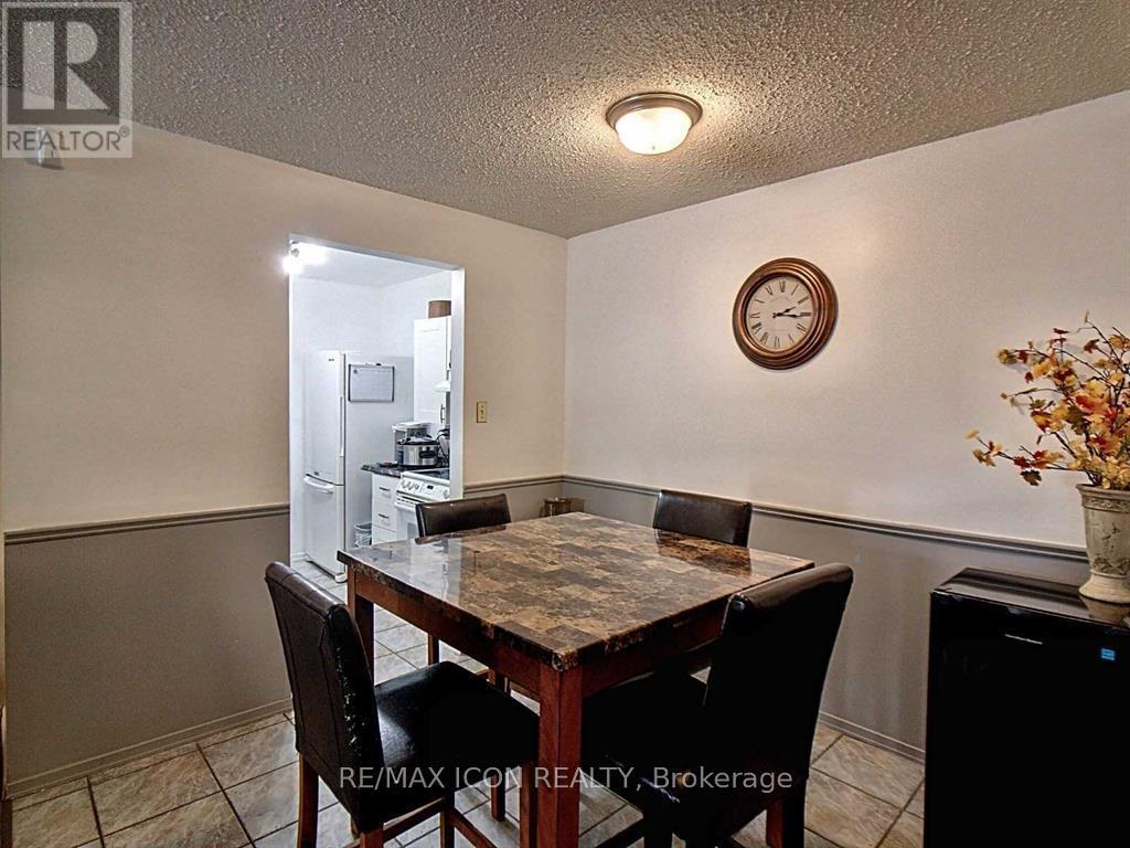 55 - 1096 Jalna Boulevard, London South, Ontario  N6E 3B8 - Photo 4 - X12839954