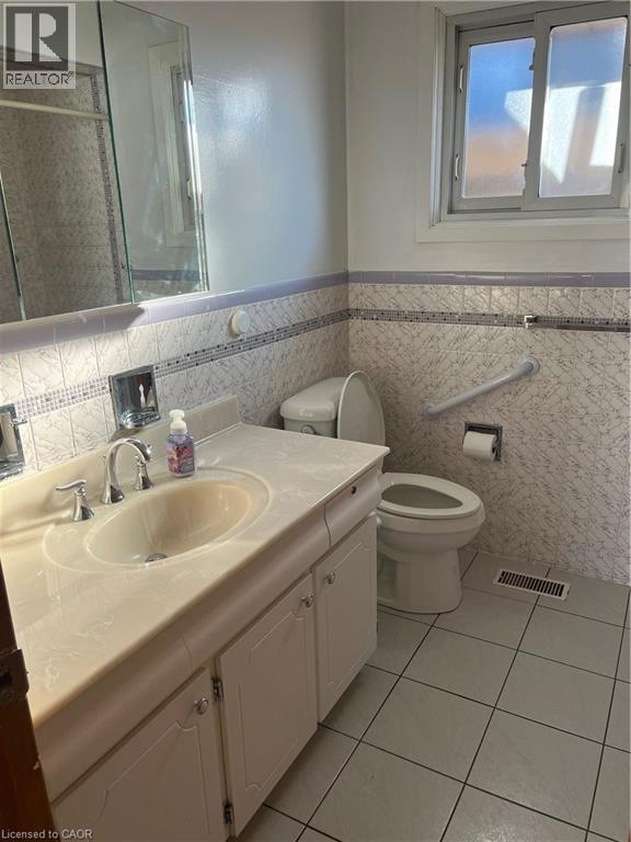 14 Adair Avenue S Unit# Main, Hamilton, Ontario  L8H 1B4 - Photo 12 - 40809146