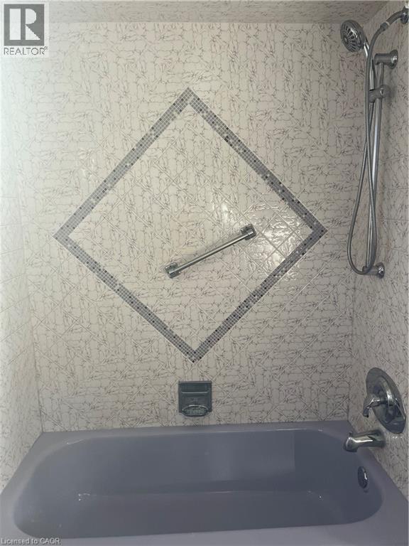 14 Adair Avenue S Unit# Main, Hamilton, Ontario  L8H 1B4 - Photo 13 - 40809146