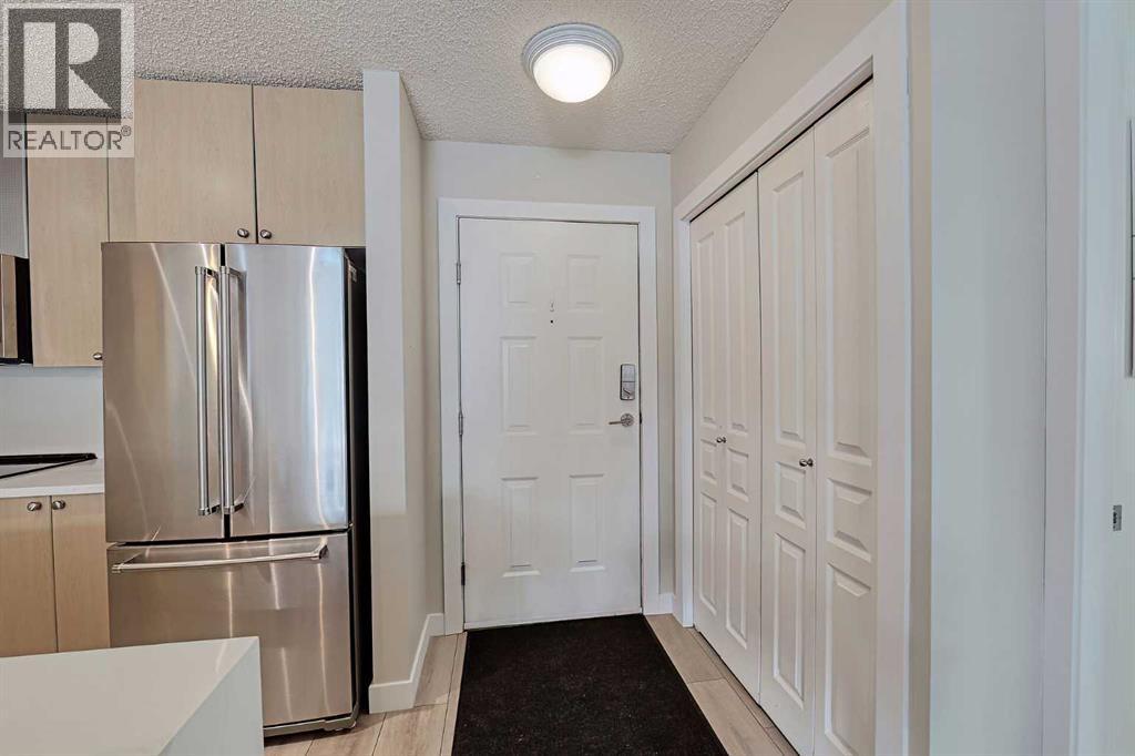 219, 25 Richard Place Sw, Calgary, Alberta  T3E 7N1 - Photo 3 - A2288345