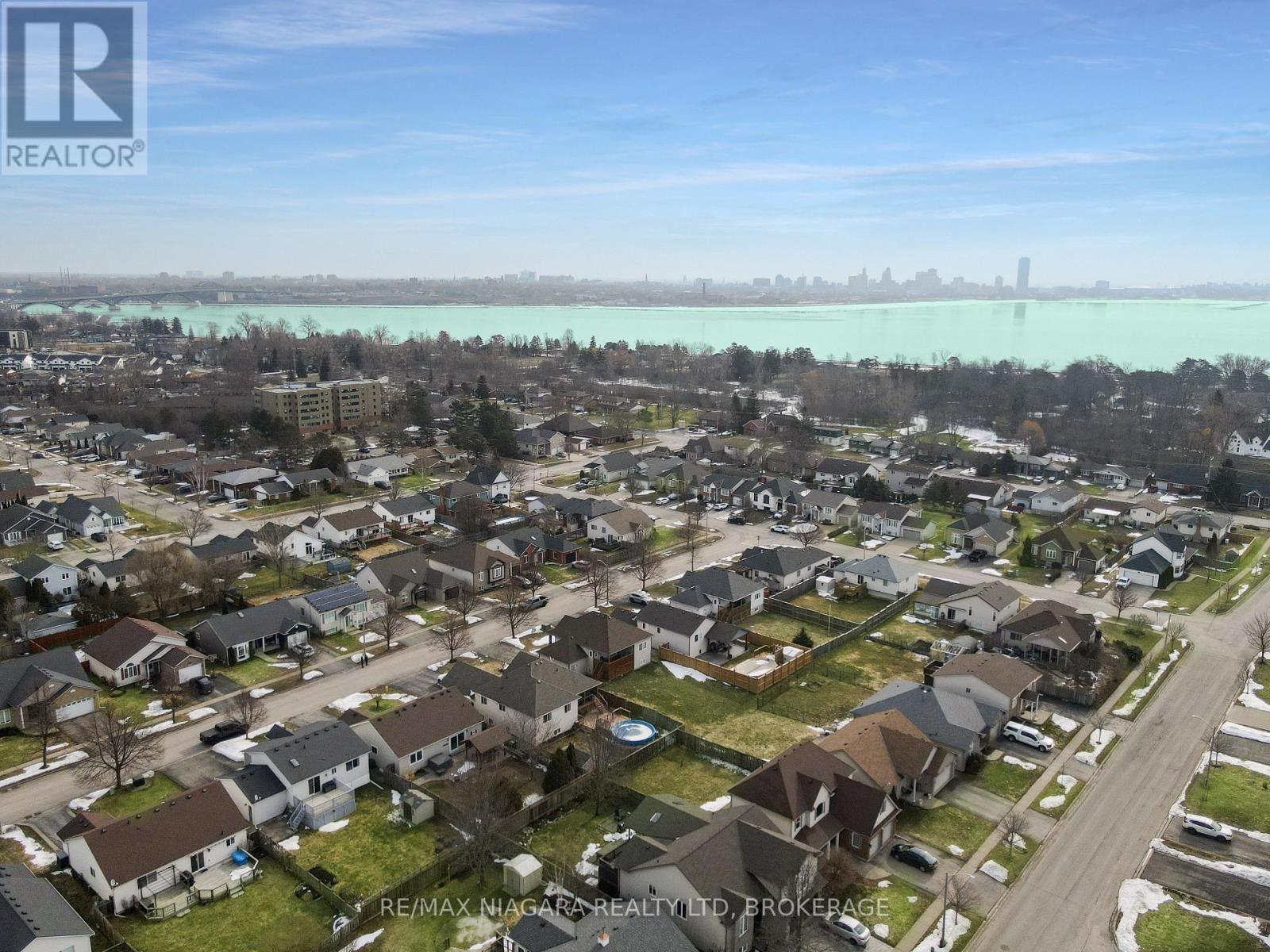 865 Canada Drive, Fort Erie, Ontario L2A 6S5 - Photo 34 - X12797032