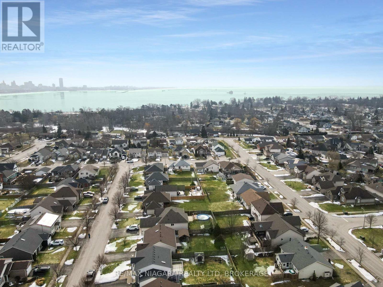 865 Canada Drive, Fort Erie, Ontario L2A 6S5 - Photo 33 - X12797032