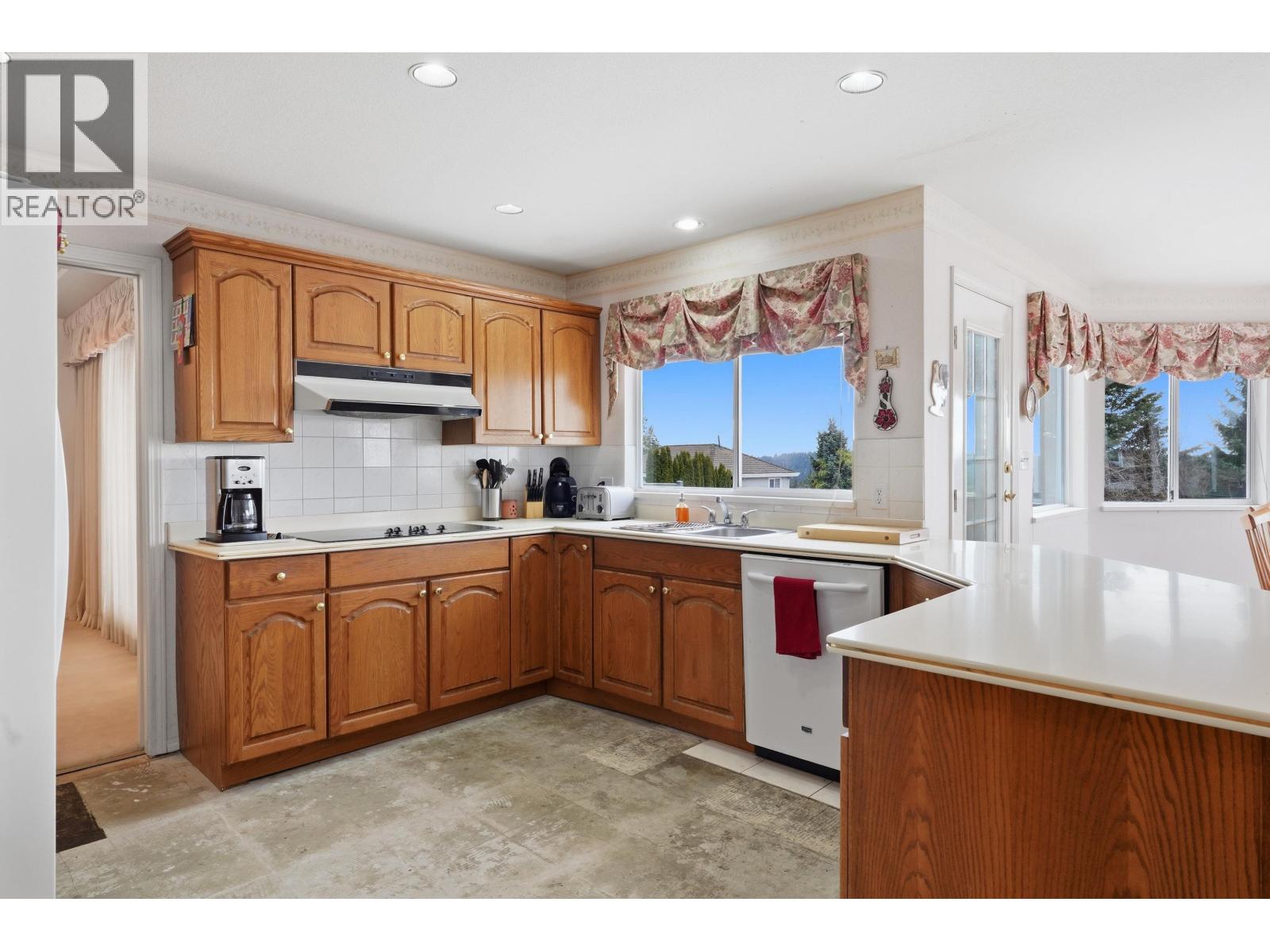 8 Greystone Place, Port Moody, British Columbia  V3H 4T5 - Photo 13 - R3095242